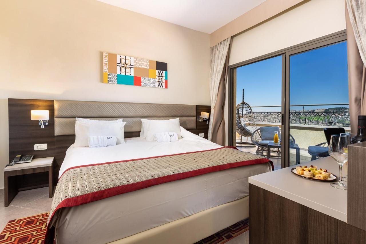 Ramada Olivie Nazareth Hotel Buitenkant foto