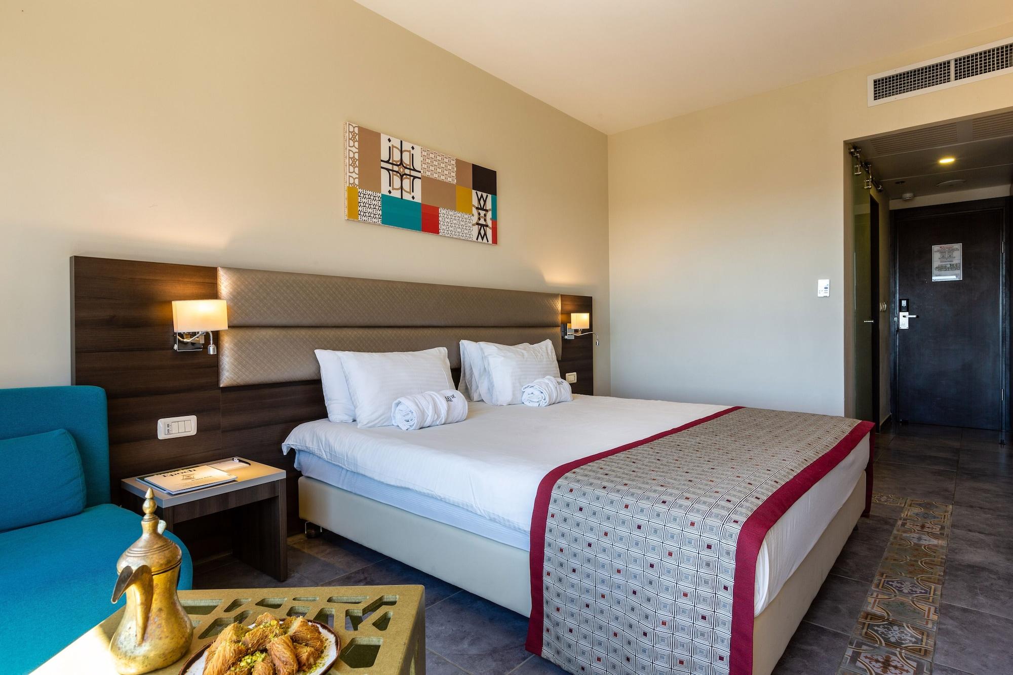 Ramada Olivie Nazareth Hotel Buitenkant foto